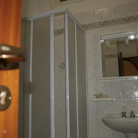 Parmigiano Hotel 3*
